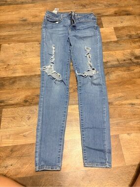 Levi’s 720 High Rise Super Skinny Jeans Size 28 Distressed Ripped Light Wash